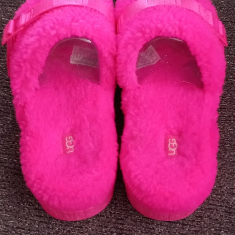 💗UGG💗 - Fluffita Hot Pink Flatform Slipper - Picture 10 of 12